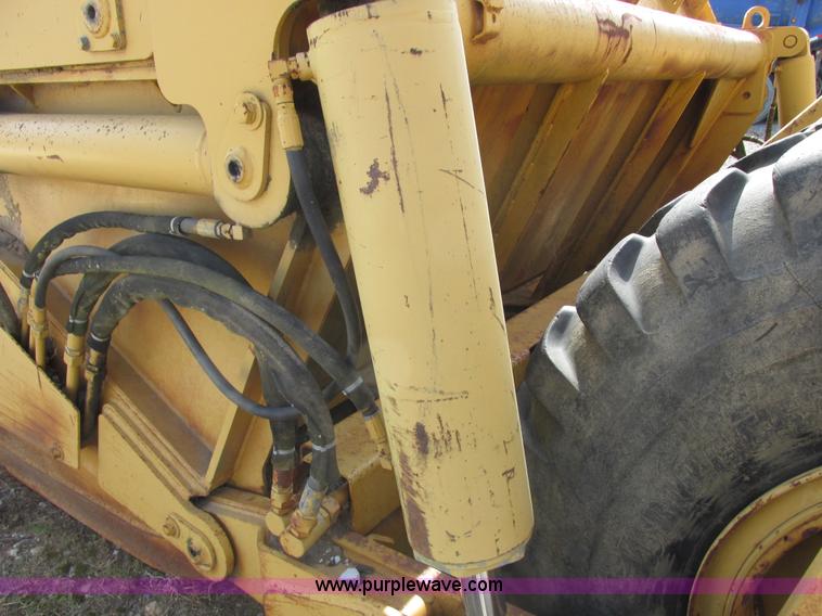 image for item H7712 2001 Reynolds 17E10.5 scraper pan