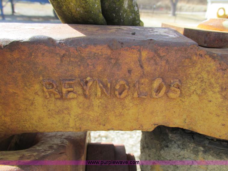 image for item H7712 2001 Reynolds 17E10.5 scraper pan