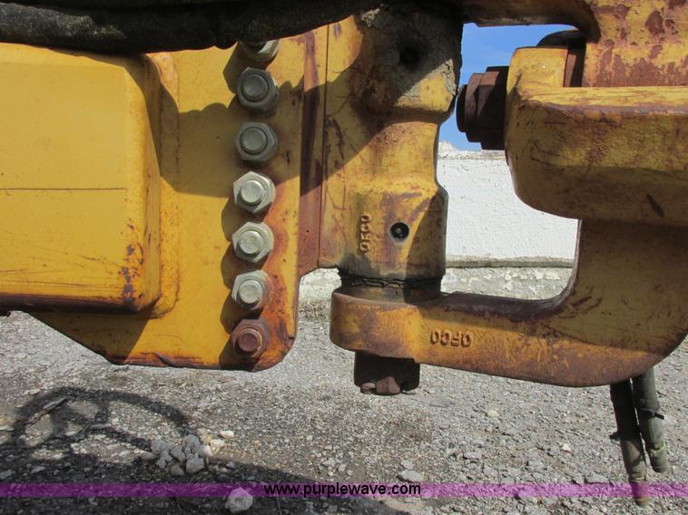 image for item H7712 2001 Reynolds 17E10.5 scraper pan