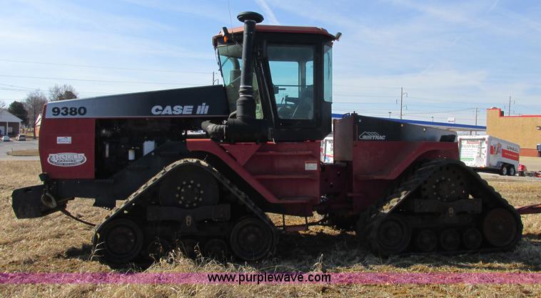 image for item H7713 2000 Case IH 9380 Steiger 4WD Quadtrac tractor