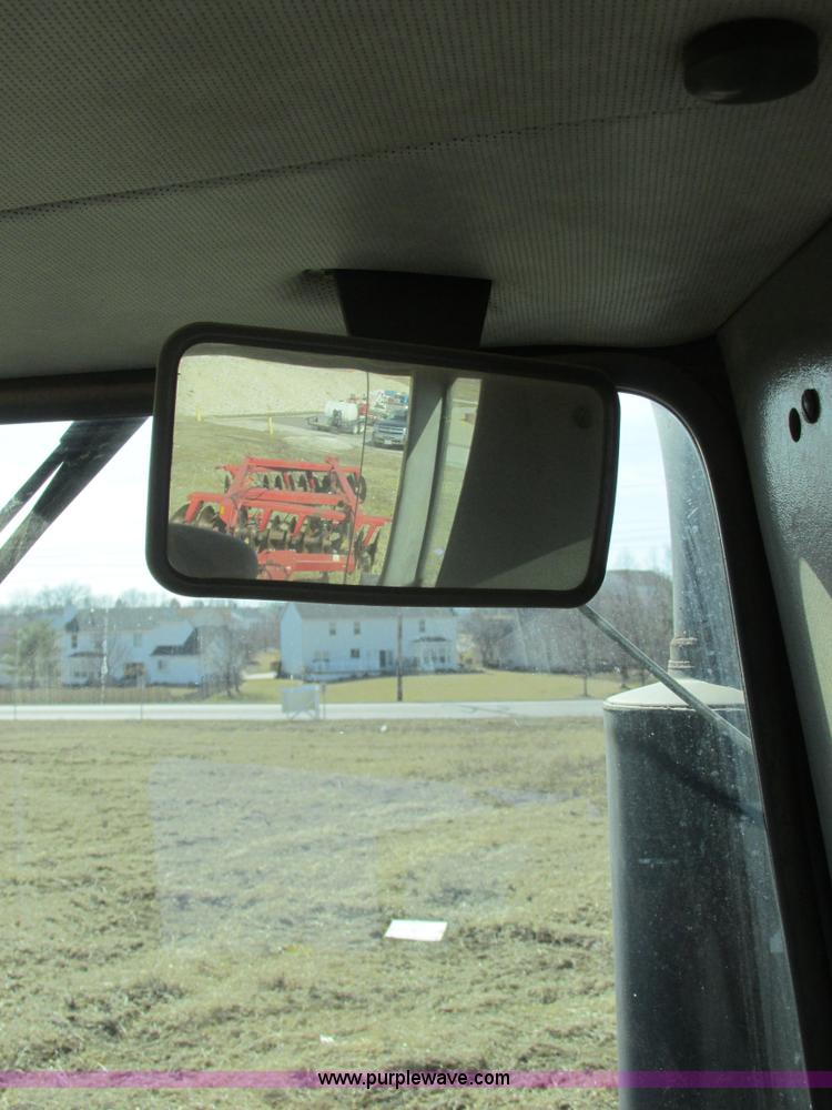 image for item H7713 2000 Case IH 9380 Steiger 4WD Quadtrac tractor