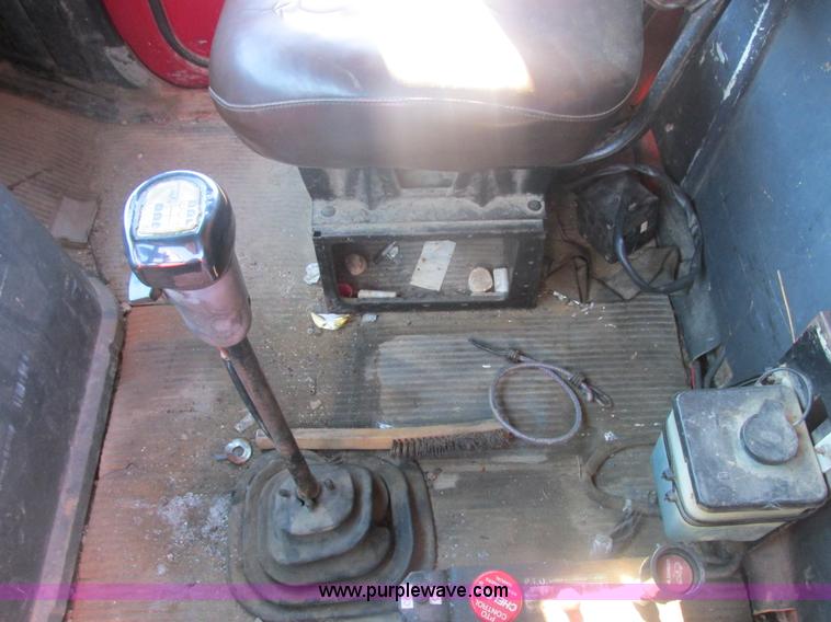 image for item H7717 1989 Ford LN8000 dump truck