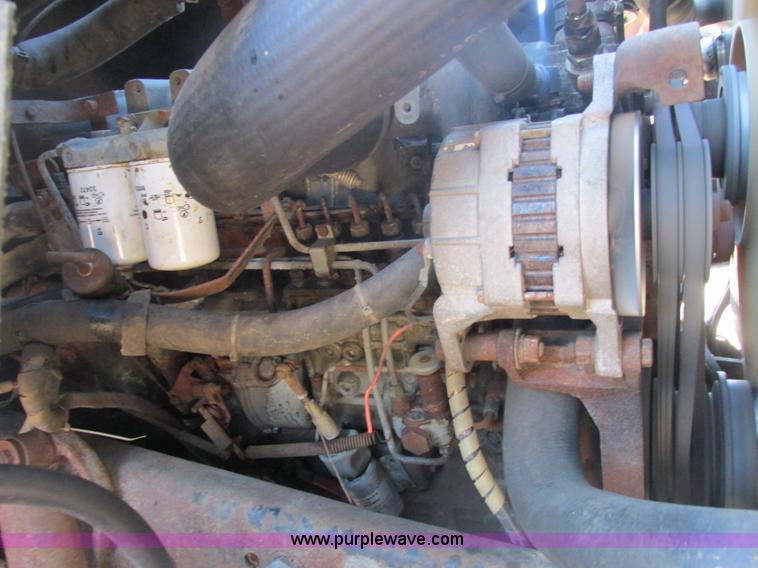 image for item H7717 1989 Ford LN8000 dump truck