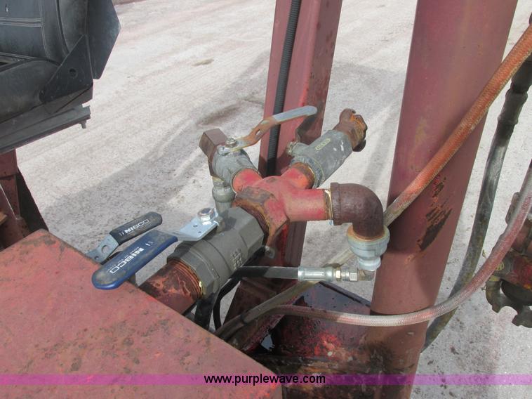 image for item H7731 1978 Schramm 160 Pneumatractor