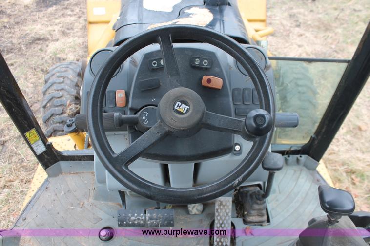 image for item H8403 2007 Caterpillar 420E backhoe