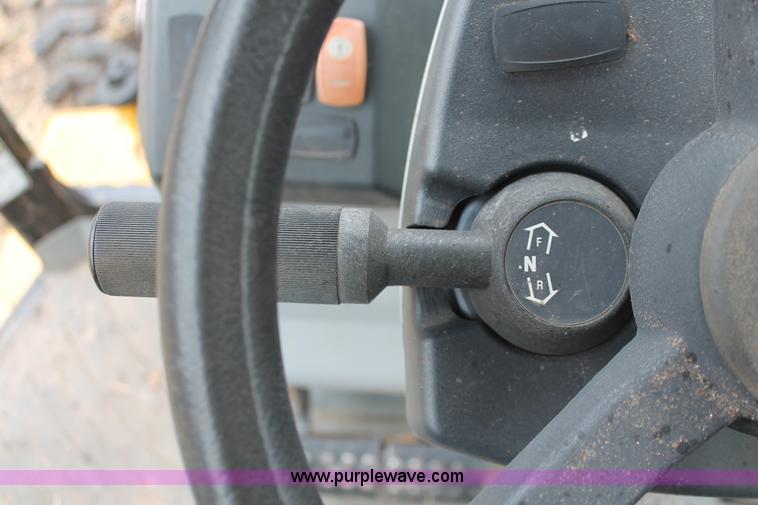 image for item H8403 2007 Caterpillar 420E backhoe