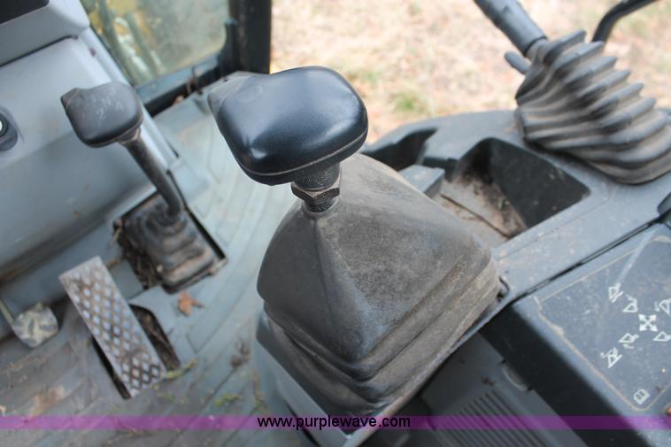 image for item H8403 2007 Caterpillar 420E backhoe