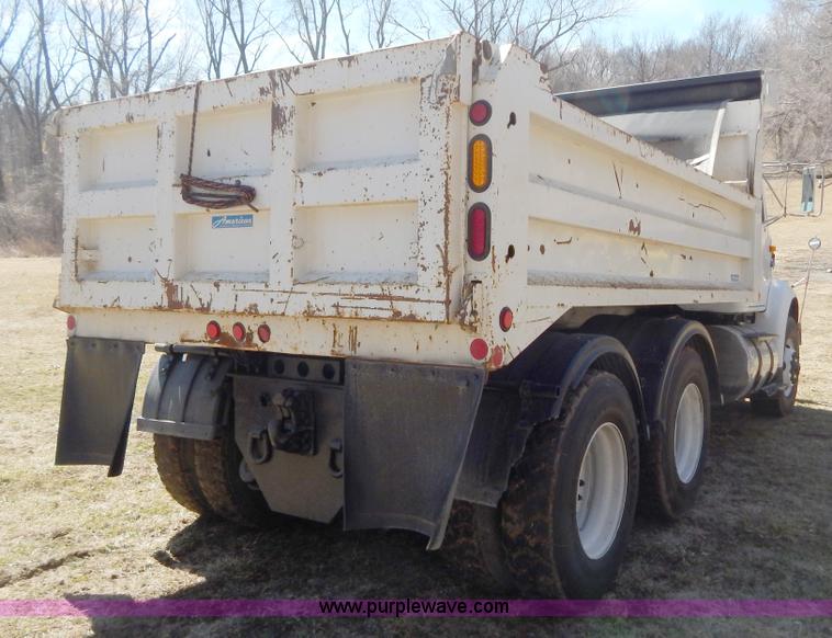 image for item I1135 1997 International 8100 dump truck