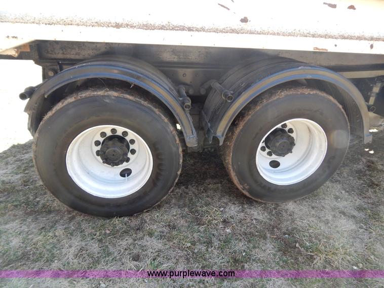 image for item I1135 1997 International 8100 dump truck