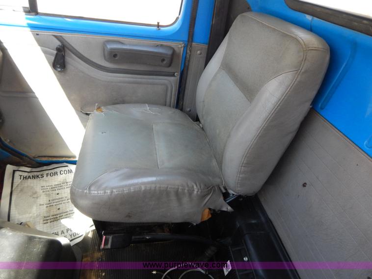 image for item I1135 1997 International 8100 dump truck