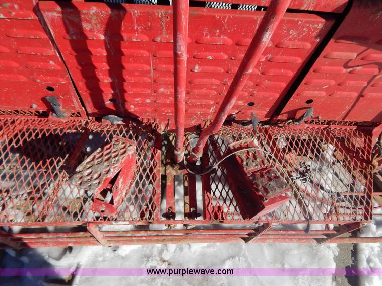 image for item I1150 Razorback HP200 B series 10' concrete trowel