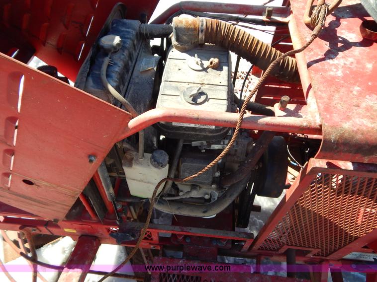 image for item I1150 Razorback HP200 B series 10' concrete trowel