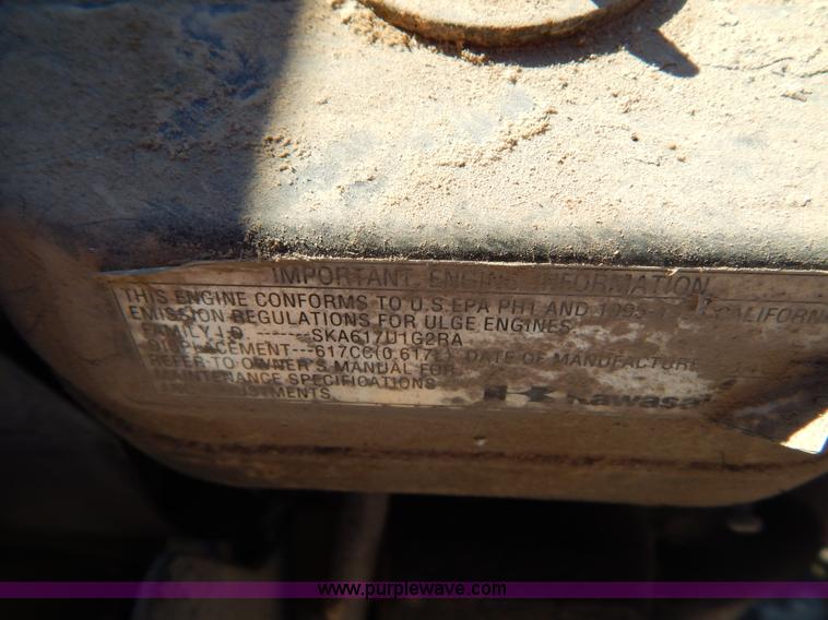 image for item I1151 Razorback HP200 B series 10' concrete trowel