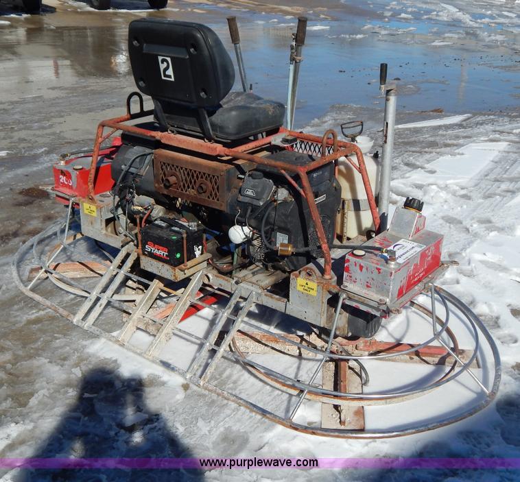 image for item I1152 Razorback HP200 8' concrete trowel