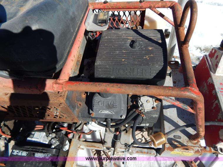 image for item I1152 Razorback HP200 8' concrete trowel