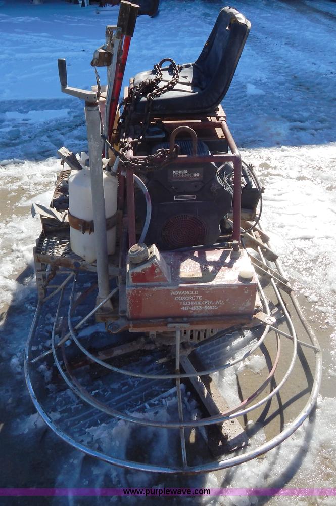 image for item I1153 Razorback HP200 8' concrete trowel