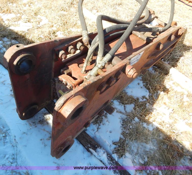 image for item I1156 Allied HM750 hydraulic hammer