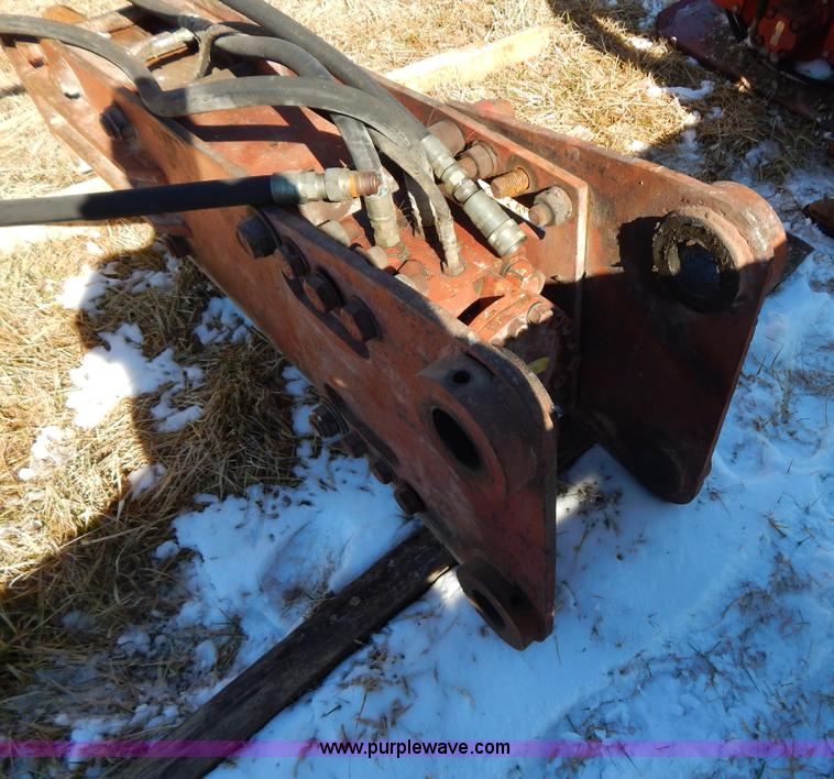 image for item I1156 Allied HM750 hydraulic hammer