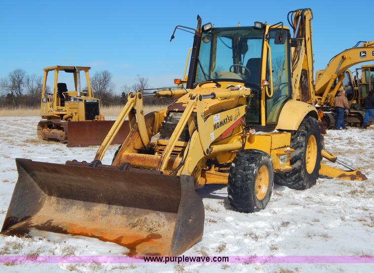 image for item I1160 2001 Komatsu WB140 backhoe