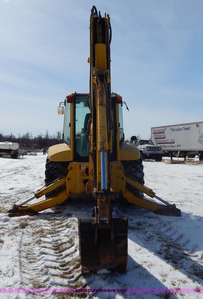 image for item I1160 2001 Komatsu WB140 backhoe