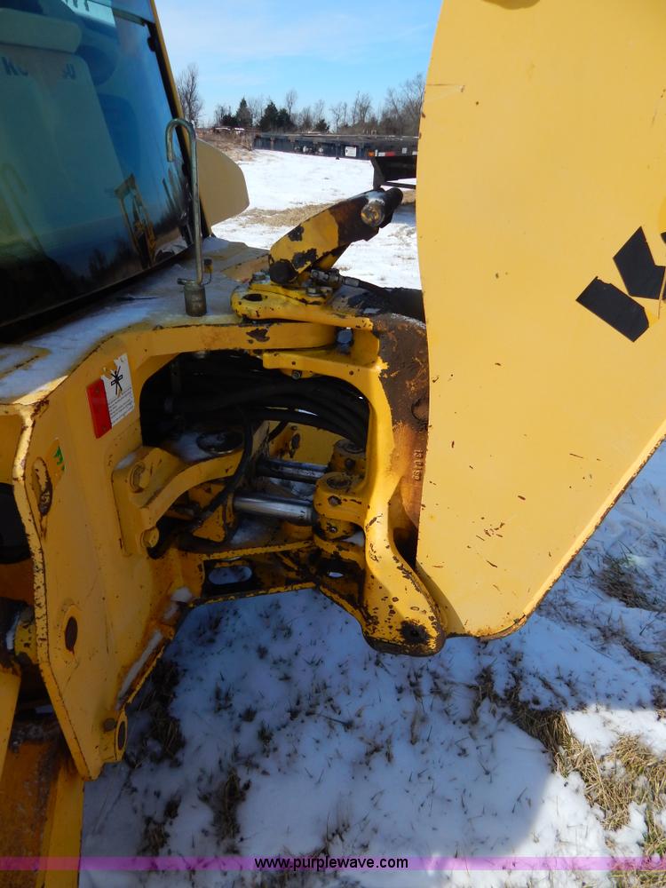 image for item I1160 2001 Komatsu WB140 backhoe