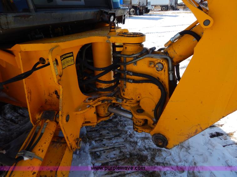 image for item I1161 1995 JCB 214S backhoe
