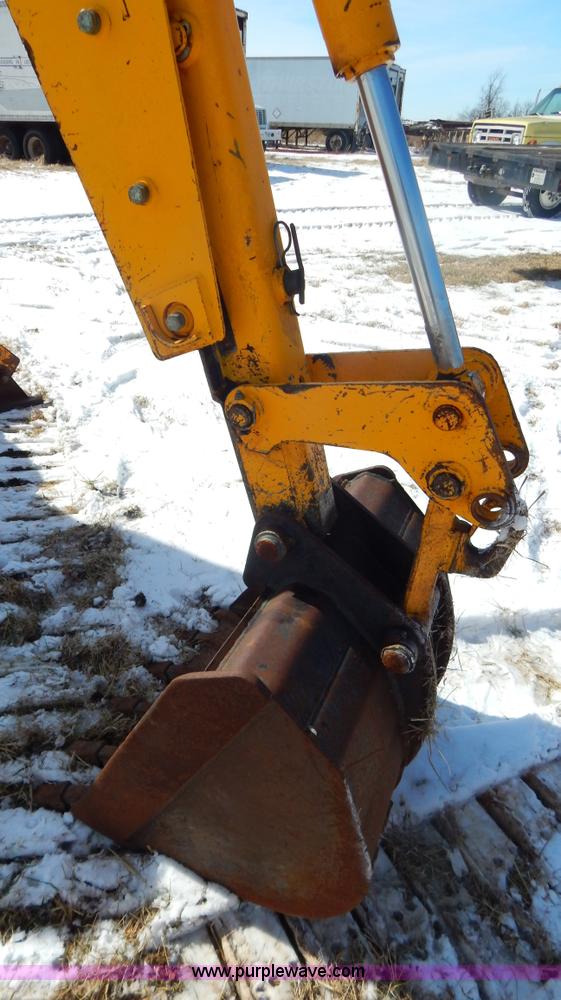 image for item I1161 1995 JCB 214S backhoe