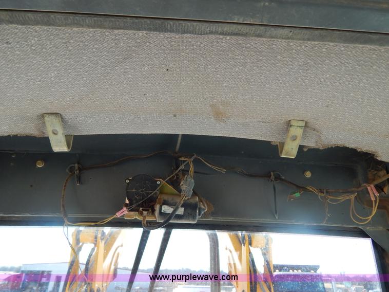 image for item I1161 1995 JCB 214S backhoe