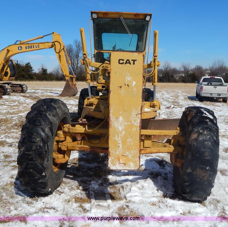 image for item I1163 1974 Caterpillar 140G articulated motor grader