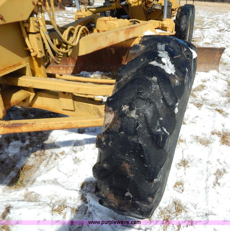 image for item I1163 1974 Caterpillar 140G articulated motor grader