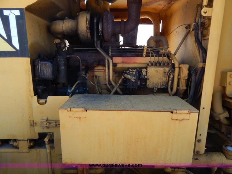 image for item I1163 1974 Caterpillar 140G articulated motor grader