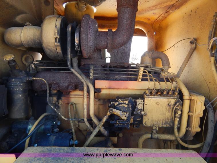 image for item I1163 1974 Caterpillar 140G articulated motor grader