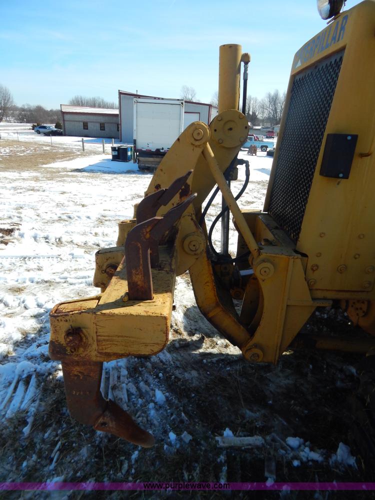 image for item I1163 1974 Caterpillar 140G articulated motor grader