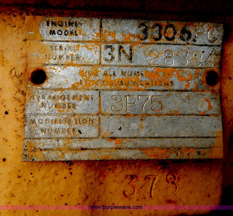 image for item I1163 1974 Caterpillar 140G articulated motor grader