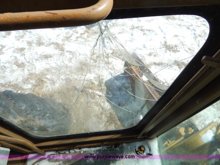 image for item I1163 1974 Caterpillar 140G articulated motor grader