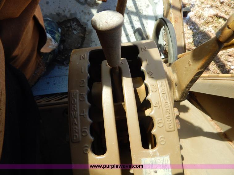 image for item I1163 1974 Caterpillar 140G articulated motor grader