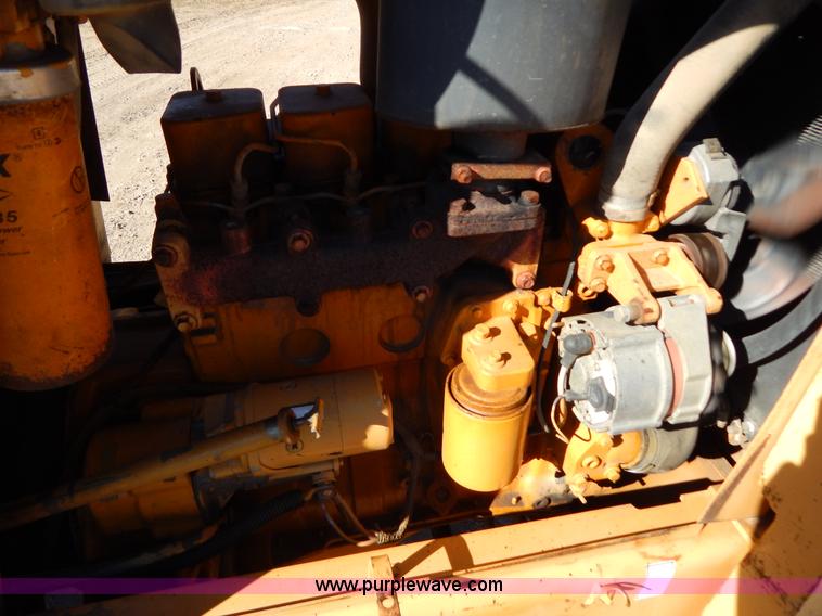 image for item I1170 Case 586E Construction King rough terrain forklift