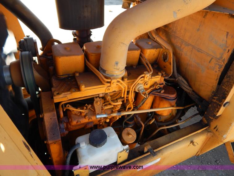 image for item I1170 Case 586E Construction King rough terrain forklift