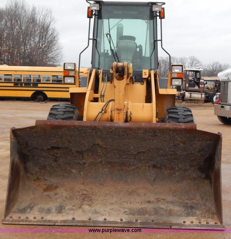 image for item I1193 1999 Case 621C wheel loader