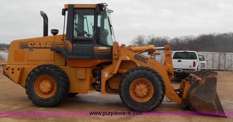 image for item I1193 1999 Case 621C wheel loader