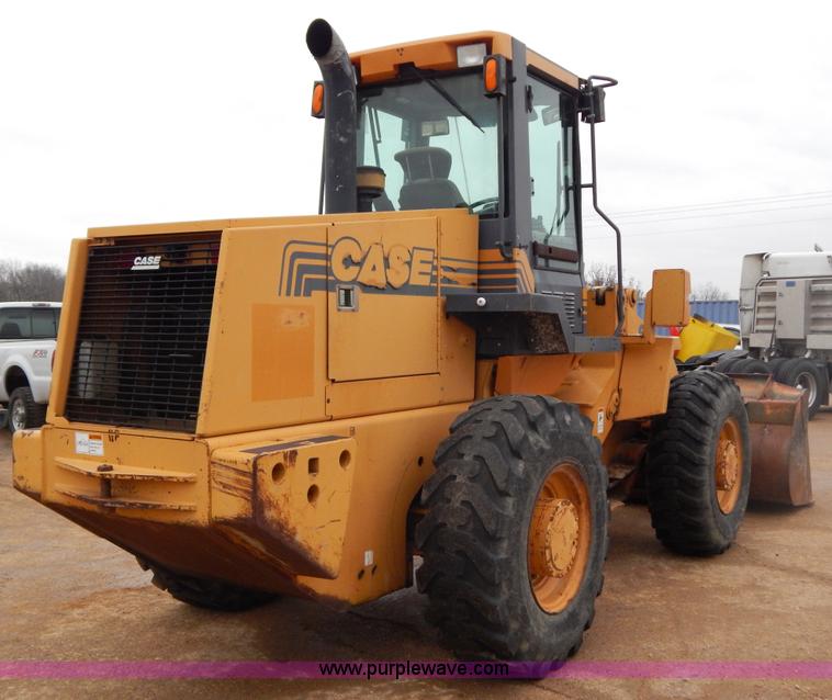 image for item I1193 1999 Case 621C wheel loader