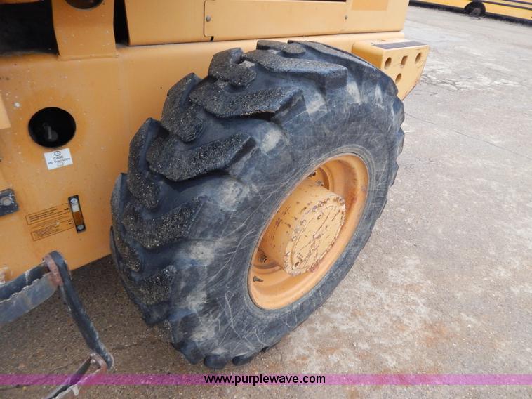 image for item I1193 1999 Case 621C wheel loader