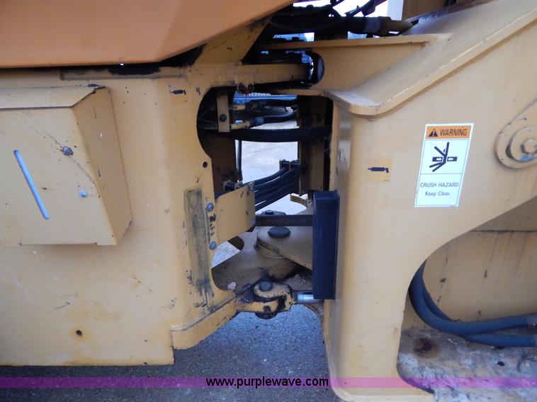 image for item I1193 1999 Case 621C wheel loader