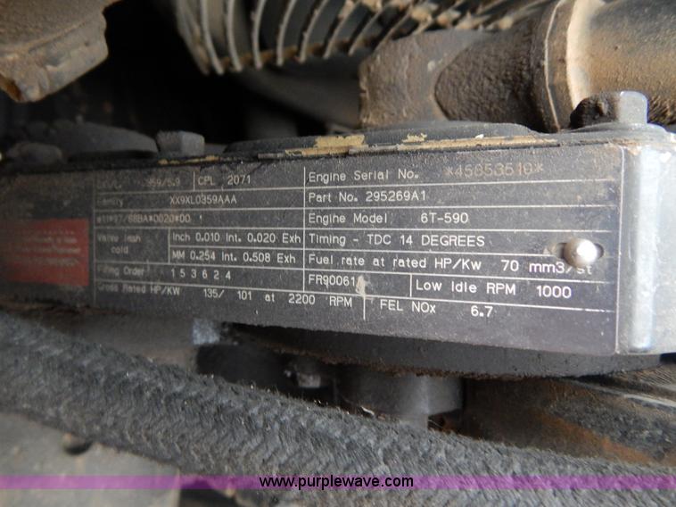 image for item I1193 1999 Case 621C wheel loader