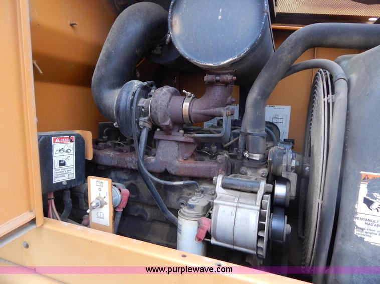 image for item I1193 1999 Case 621C wheel loader