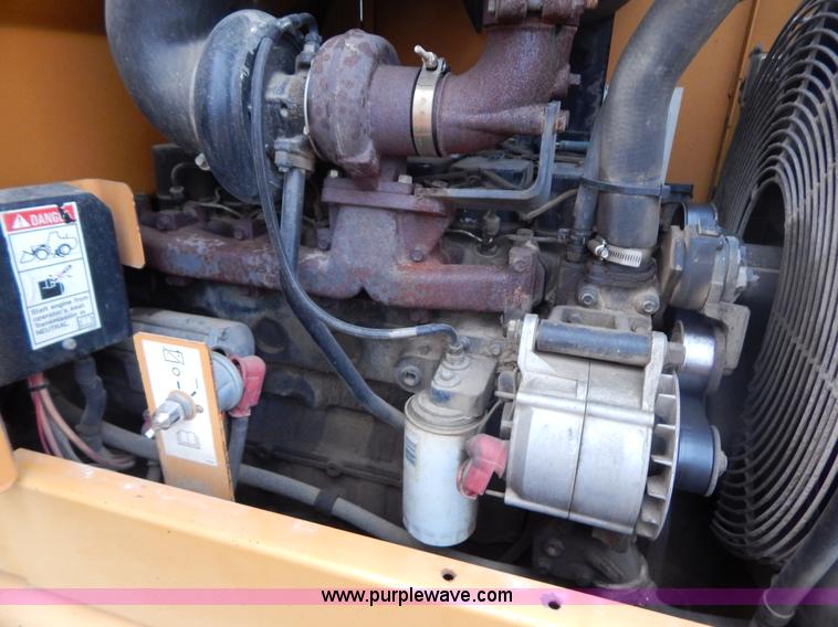 image for item I1193 1999 Case 621C wheel loader