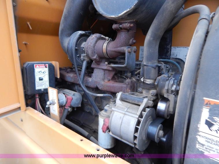 image for item I1193 1999 Case 621C wheel loader