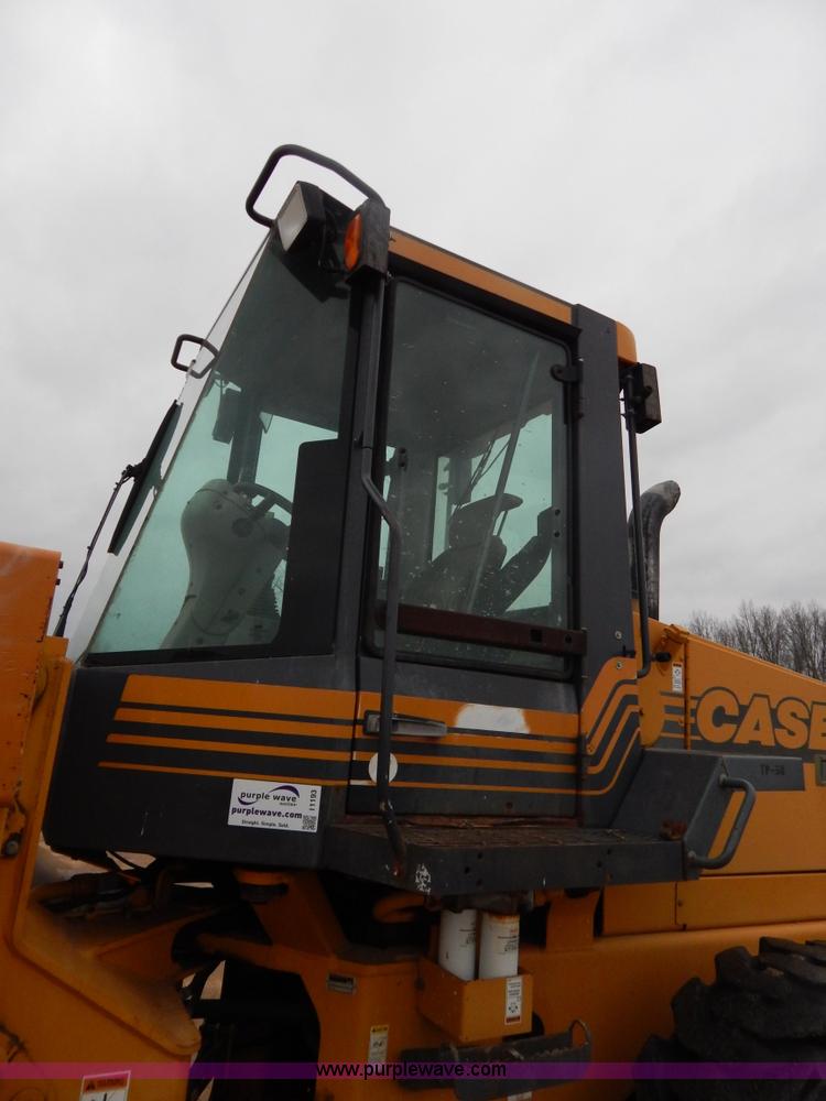 image for item I1193 1999 Case 621C wheel loader