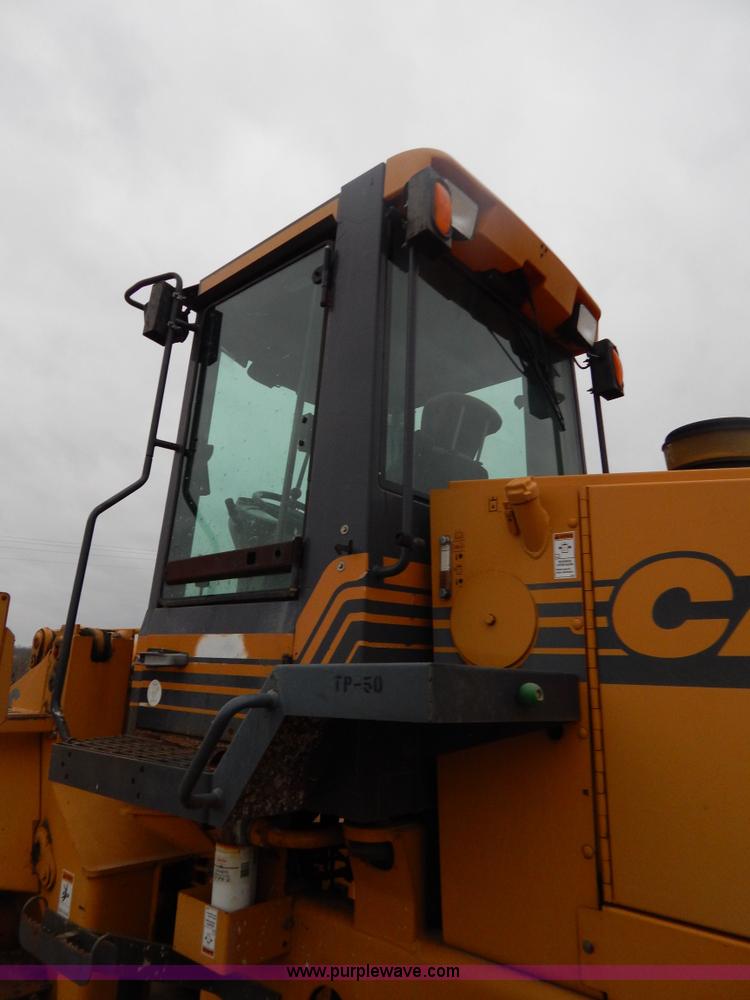 image for item I1193 1999 Case 621C wheel loader
