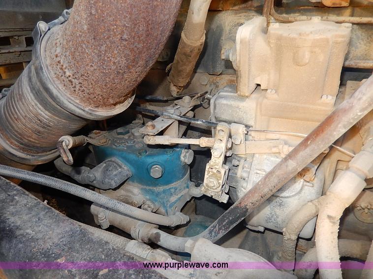 image for item I3749 1973 Mack DM600 water truck